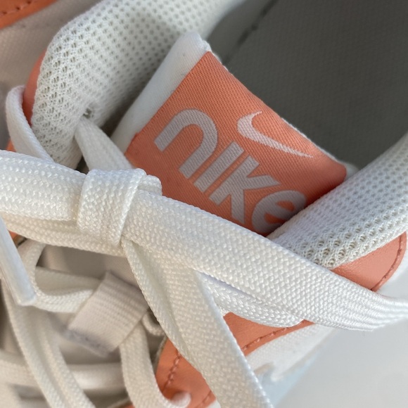 Nike Court Borough Low 2 SE1 (GS) -size 6.5 Youth = 8 women’s NWB - Picture 4 of 16